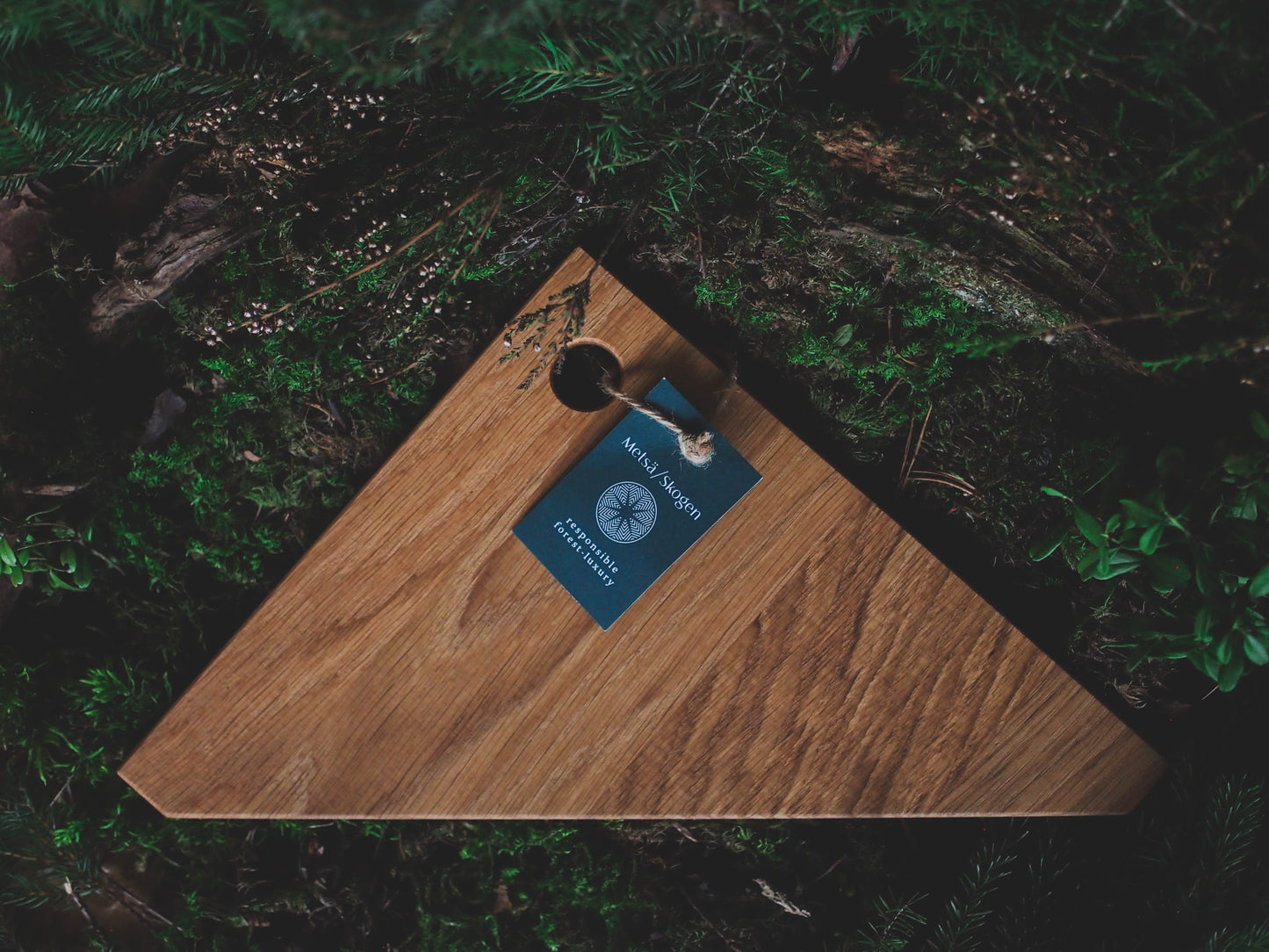 Metsä/Skogen Cutting Board, Beard Moss